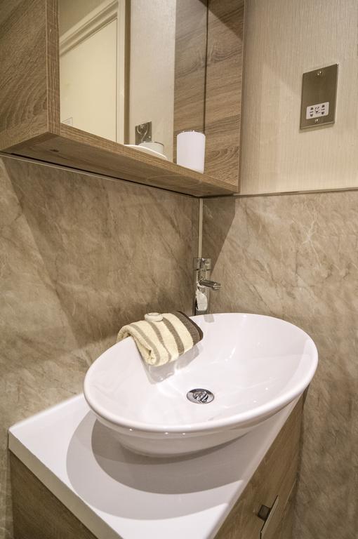 Hilbury Court Hotel Trowbridge Dış mekan fotoğraf