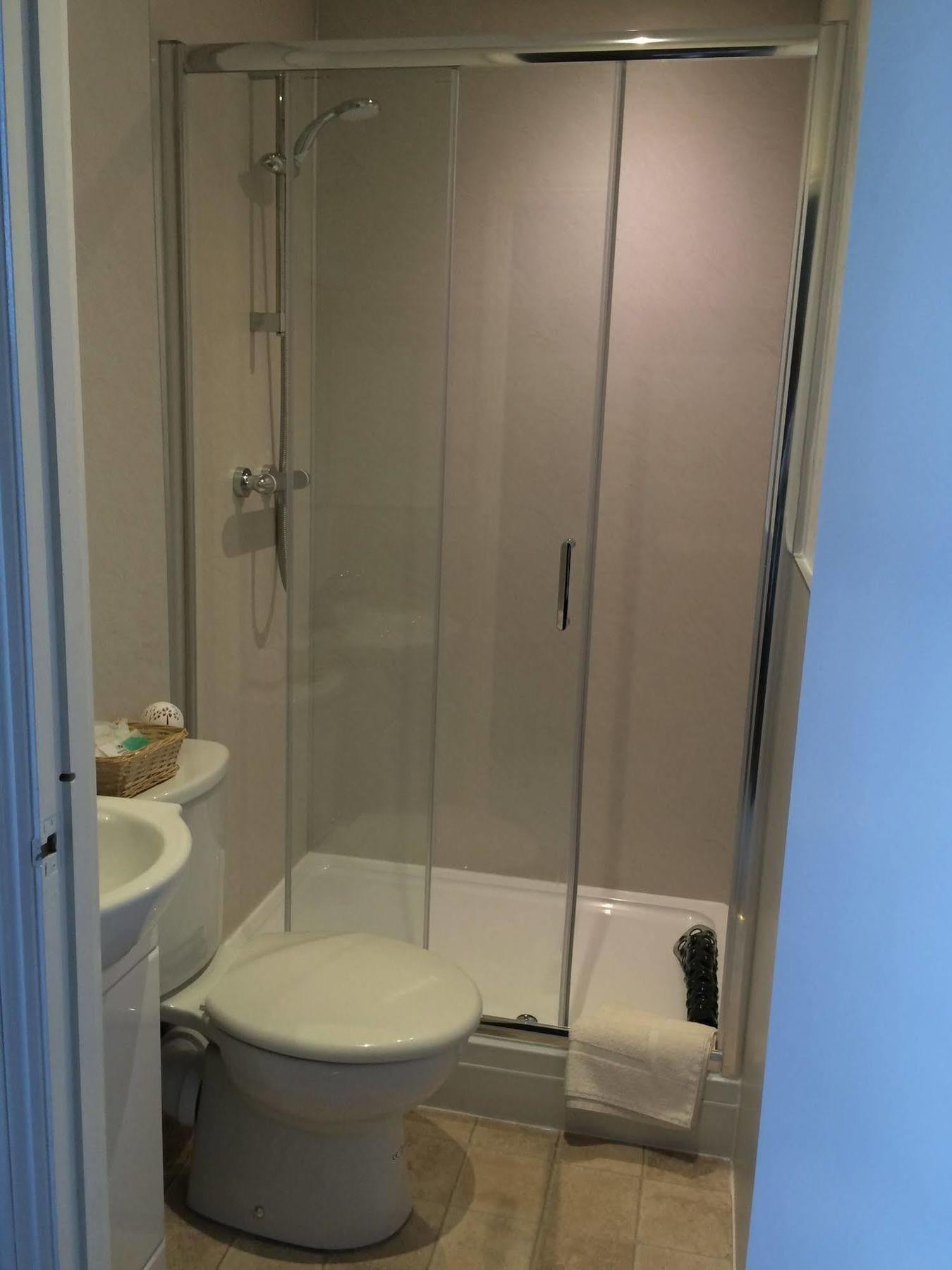 Hilbury Court Hotel Trowbridge Dış mekan fotoğraf