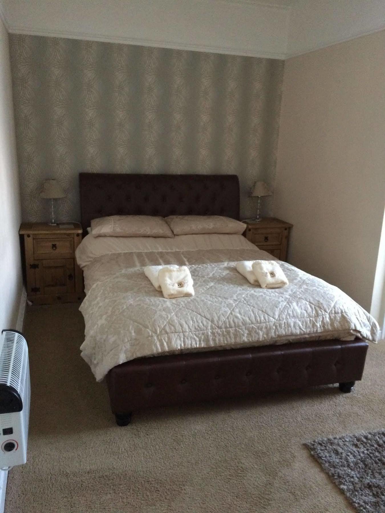 Hilbury Court Hotel Trowbridge Dış mekan fotoğraf